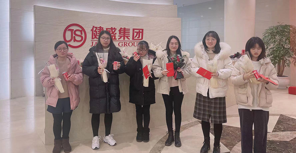 Z6·尊龙凯时「中国」官方网站户外拓展训练